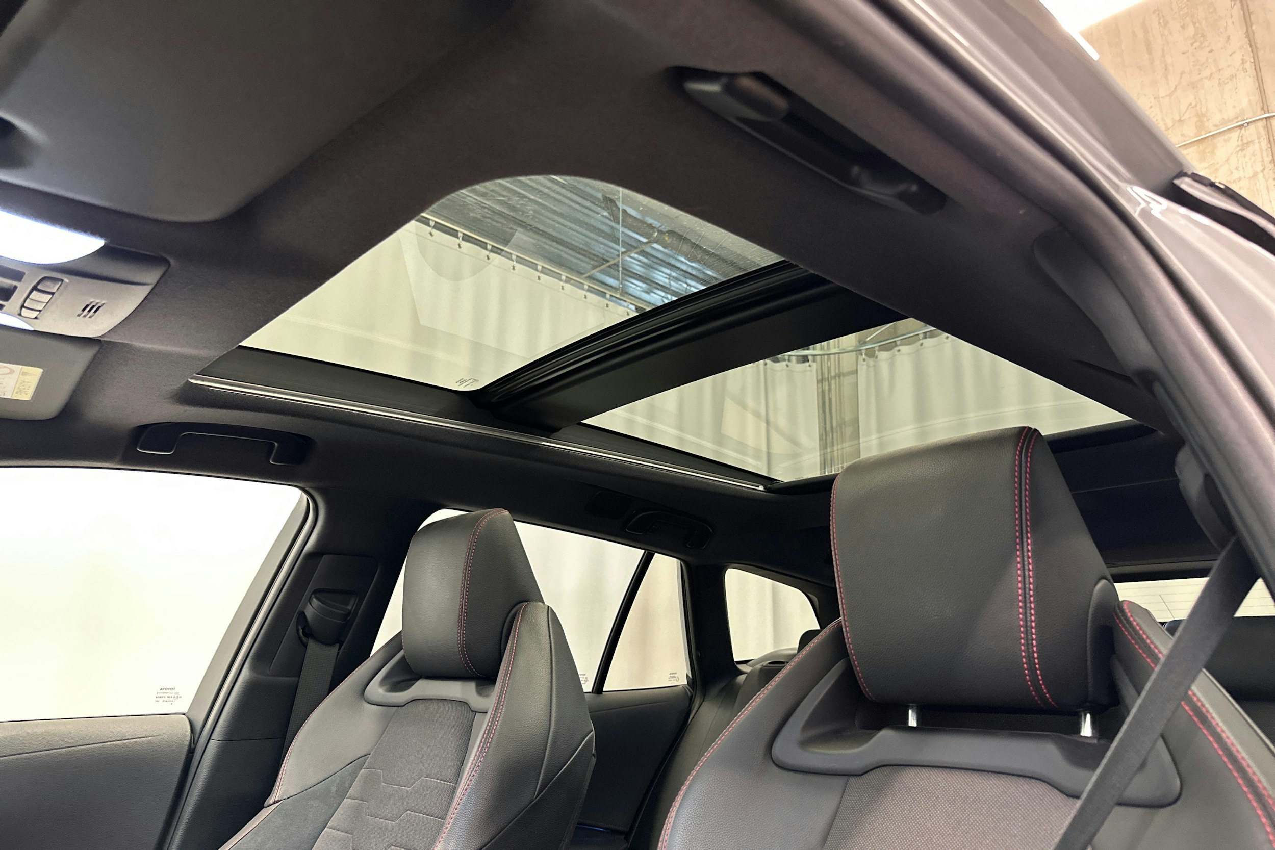 Harmaa Toyota Corolla 2019 kuva 23.