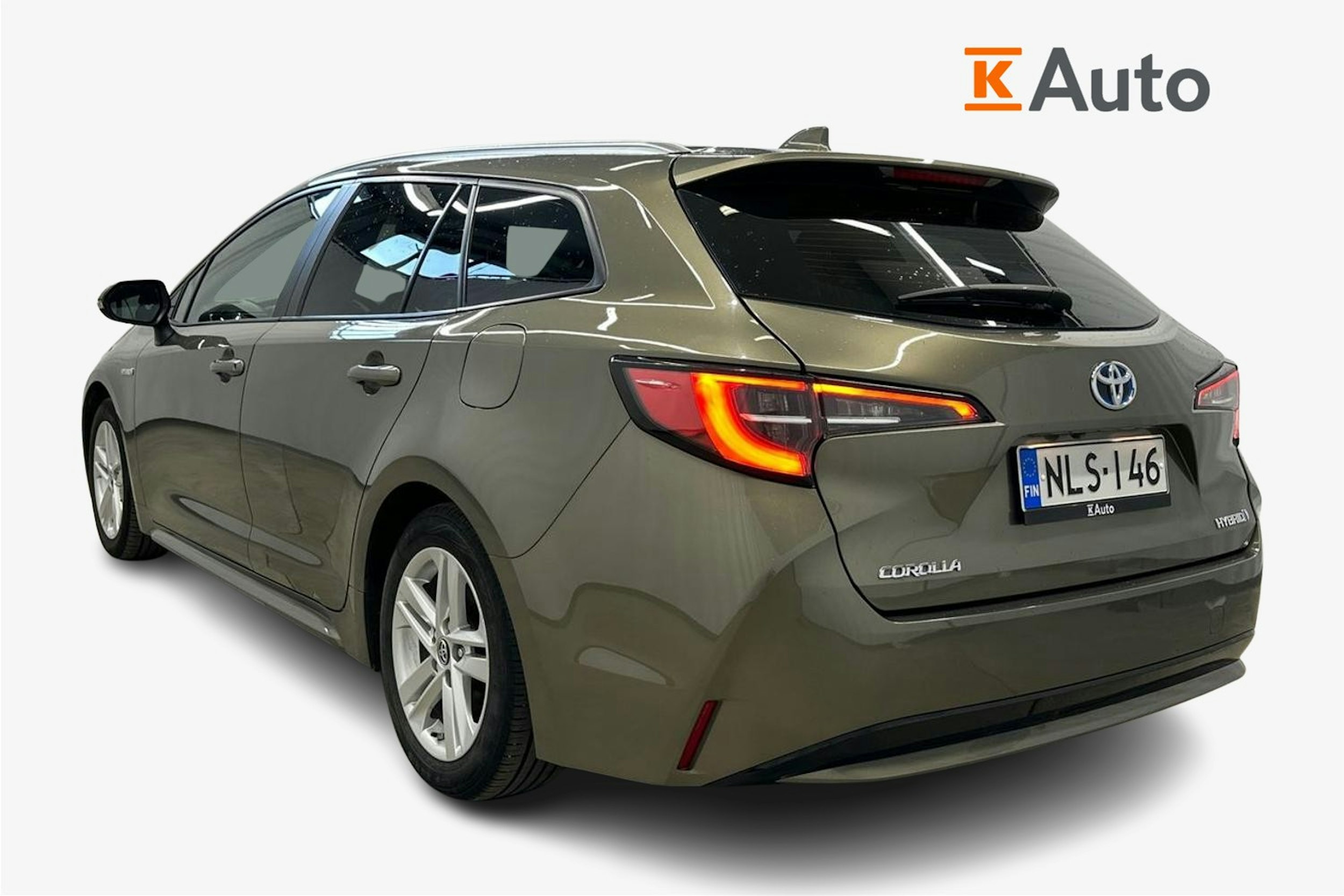 tummanvihreä metalli Toyota Corolla 2019 kuva 2.