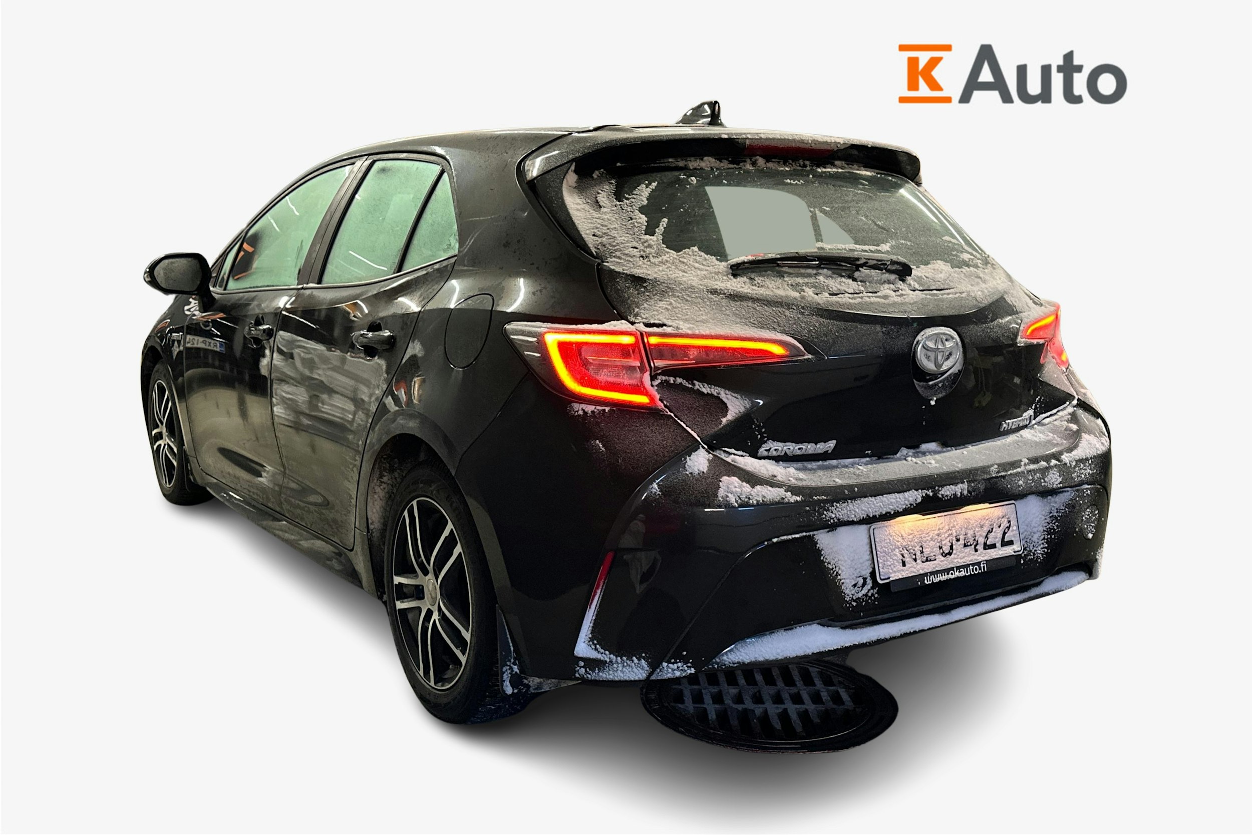 musta Toyota Corolla 2019 kuva 2.