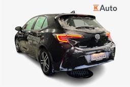musta Toyota Corolla 2019 kuva 2.