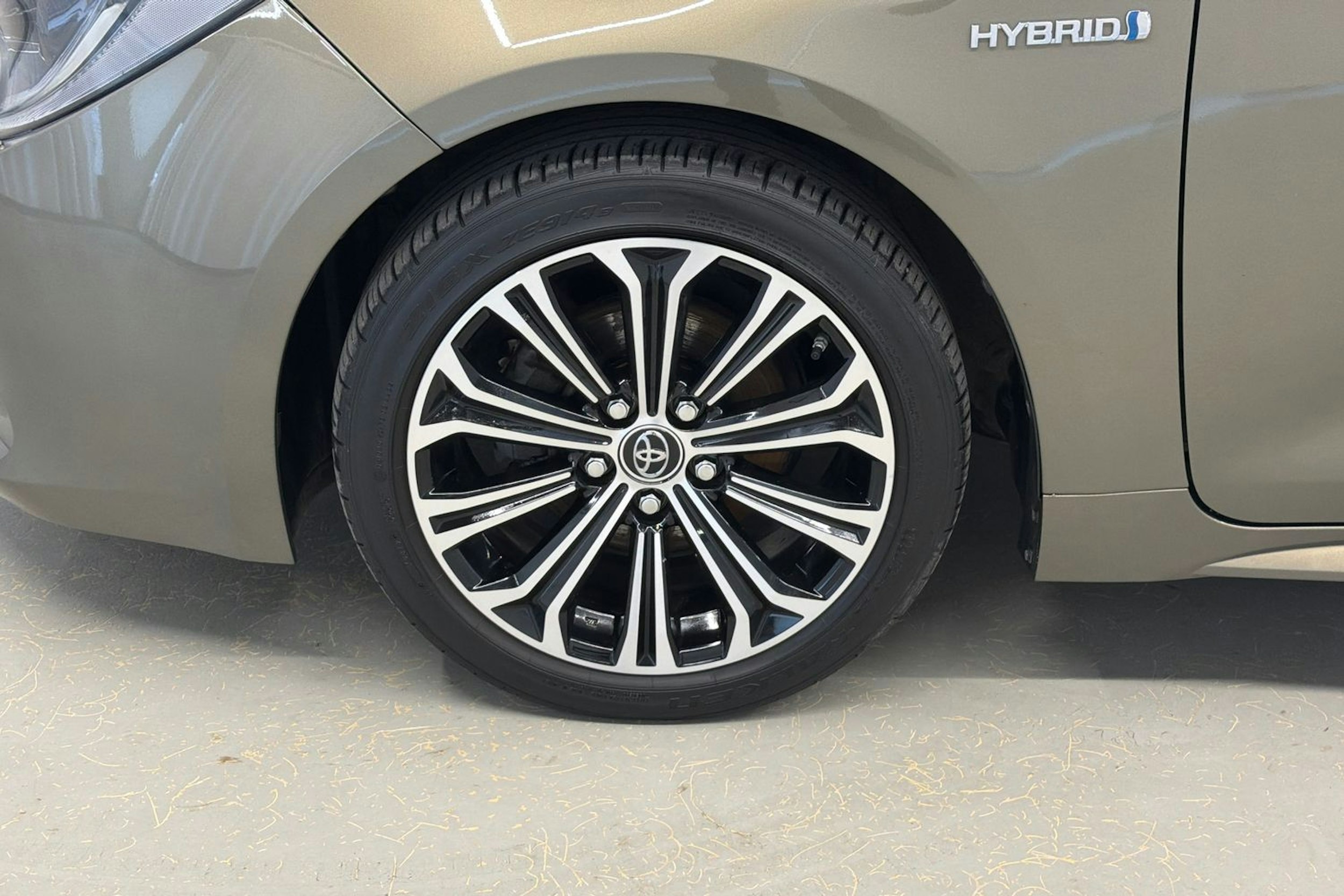 vihreä Toyota Corolla 2019 kuva 13.