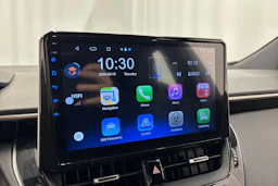 valkoinen Toyota Corolla 2019 kuva 20.