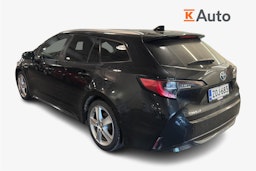 musta Toyota Corolla 2019 kuva 2.