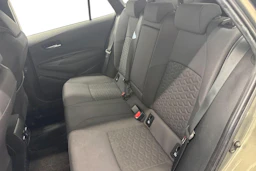 Vihreä Toyota Corolla 2019 kuva 8.