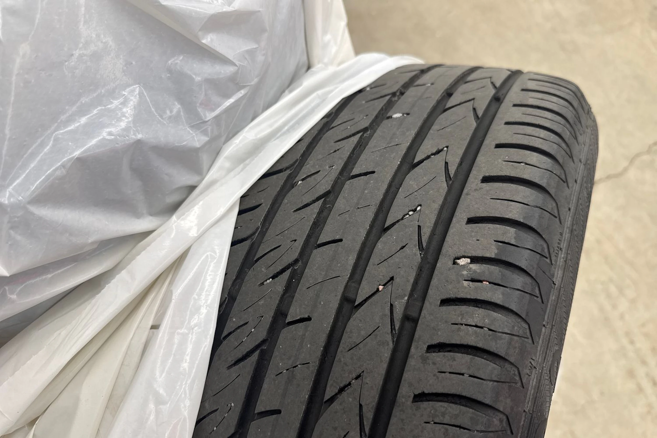 Vihreä Toyota Corolla 2019 kuva 12.