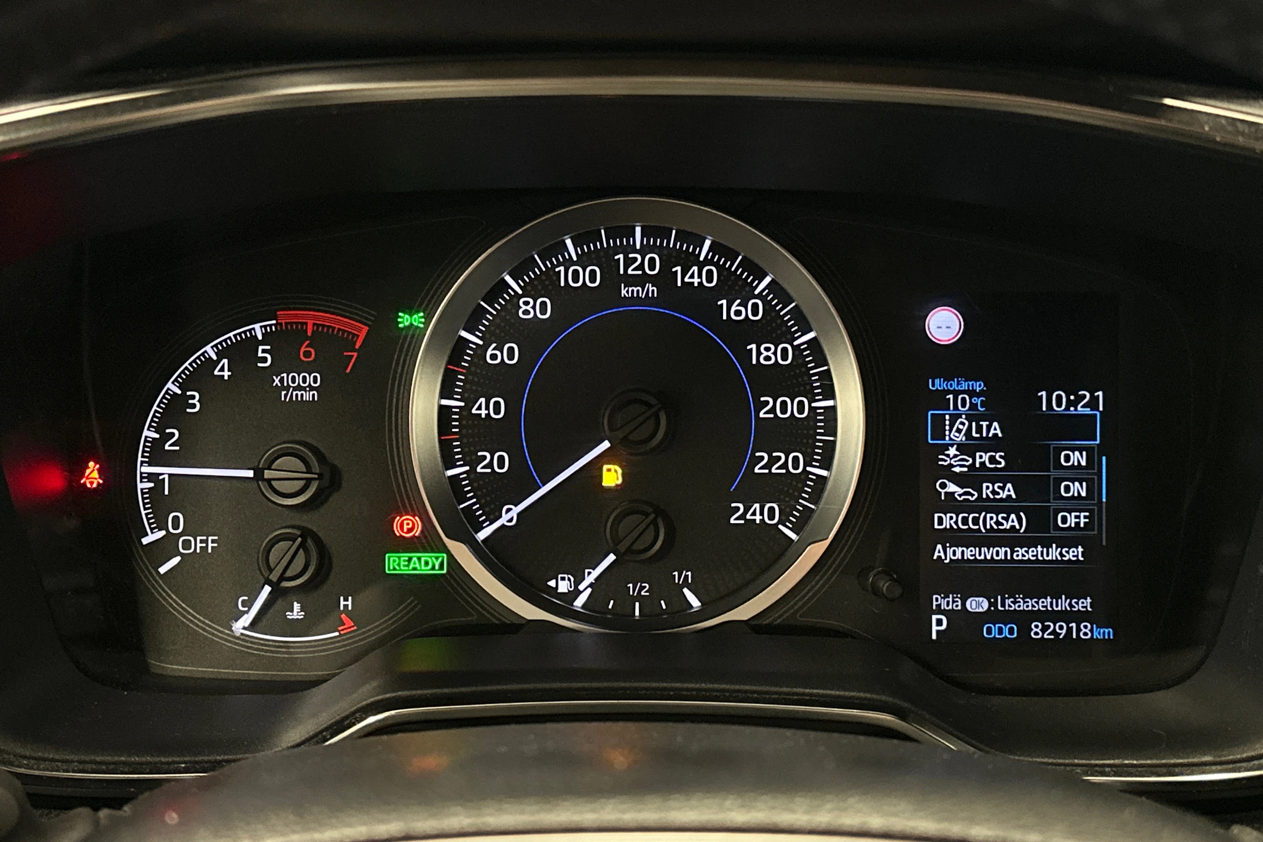 valkoinen Toyota Corolla 2020 kuva 20.