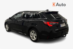 musta Toyota Corolla 2020 kuva 3.