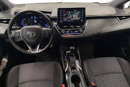 musta Toyota Corolla 2020 kuva 9.