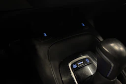 musta Toyota Corolla 2020 kuva 25.