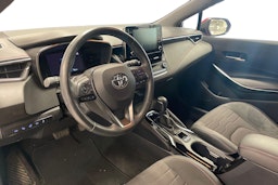 punainen Toyota Corolla 2020 kuva 3.