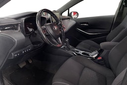 Valkoinen Toyota Corolla 2020 kuva 3.