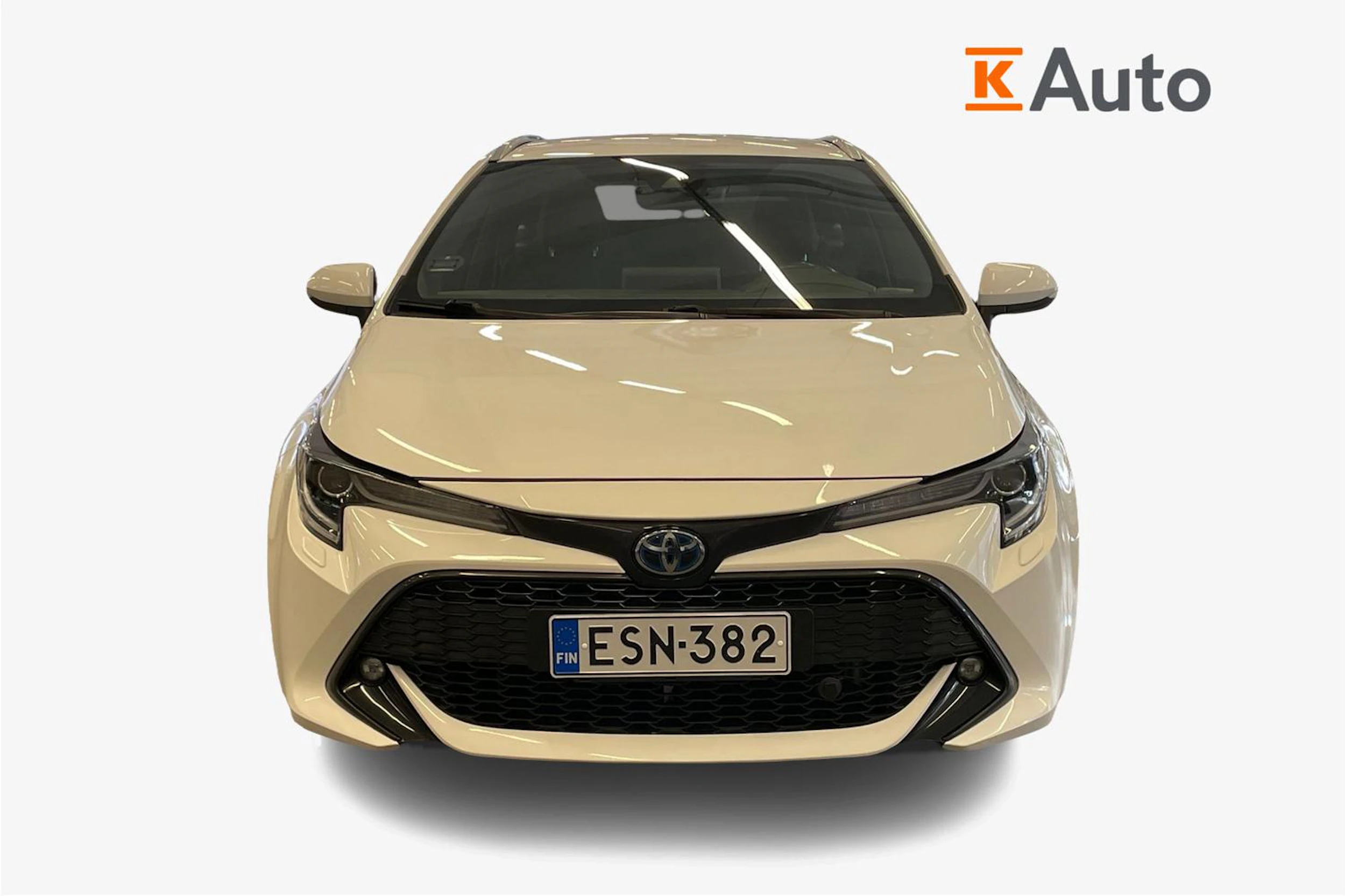 valkoinen Toyota Corolla 2020 kuva 4.