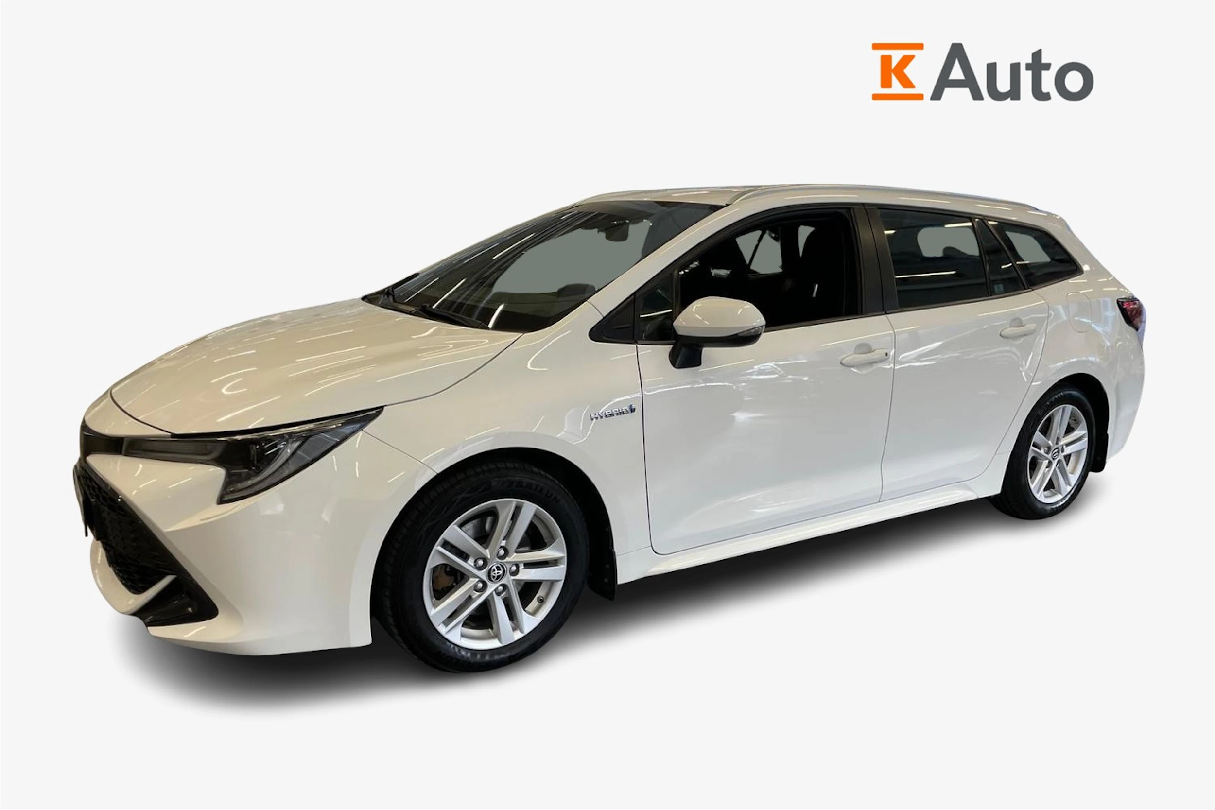 valkoinen Toyota Corolla 2020 kuva 5.