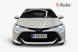 valkoinen Toyota Corolla 2020 kuva 5.