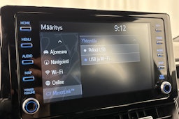 valkoinen Toyota Corolla 2020 kuva 24.
