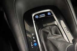 valkoinen Toyota Corolla 2020 kuva 27.