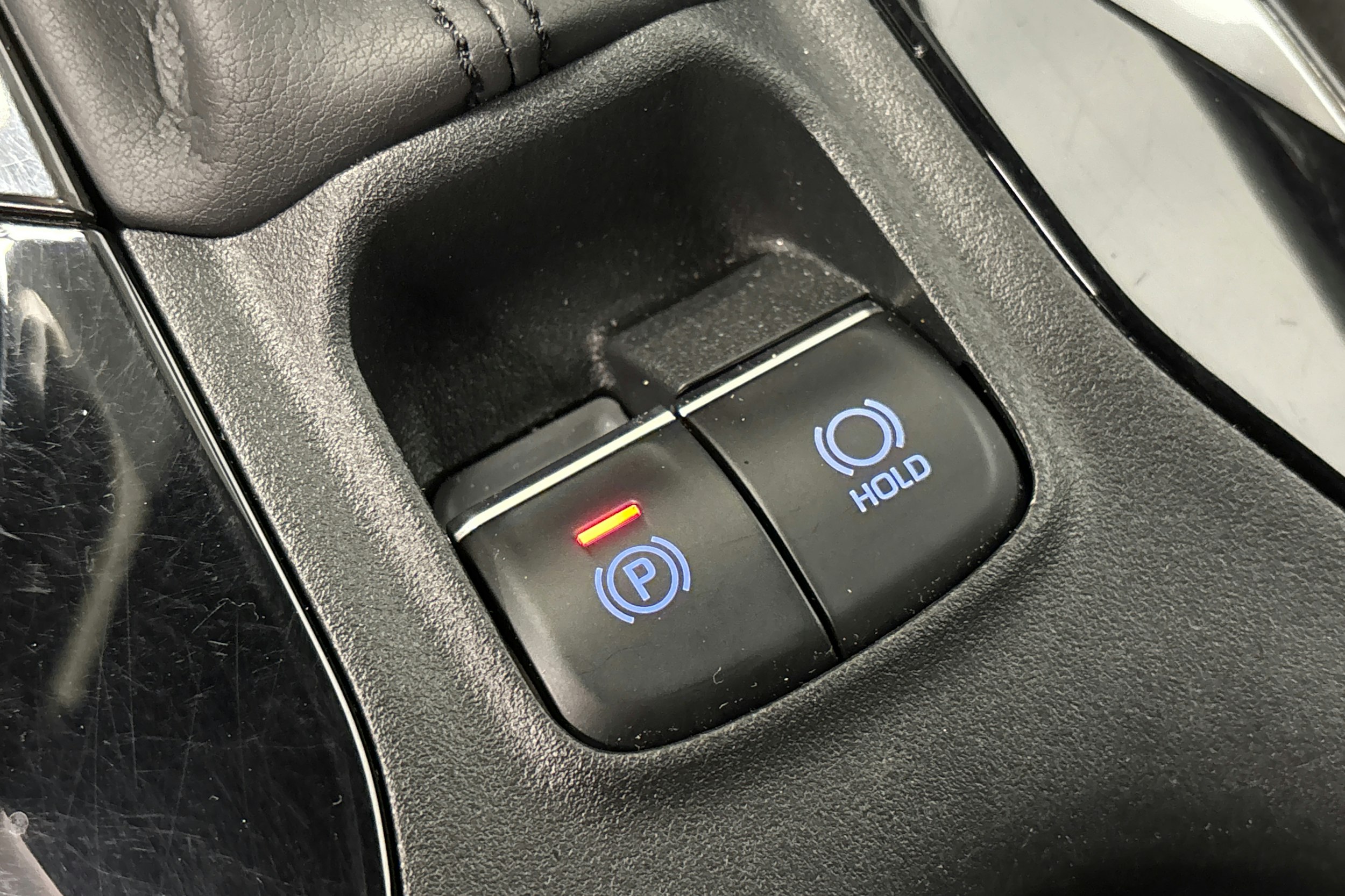 valkoinen Toyota Corolla 2020 kuva 28.