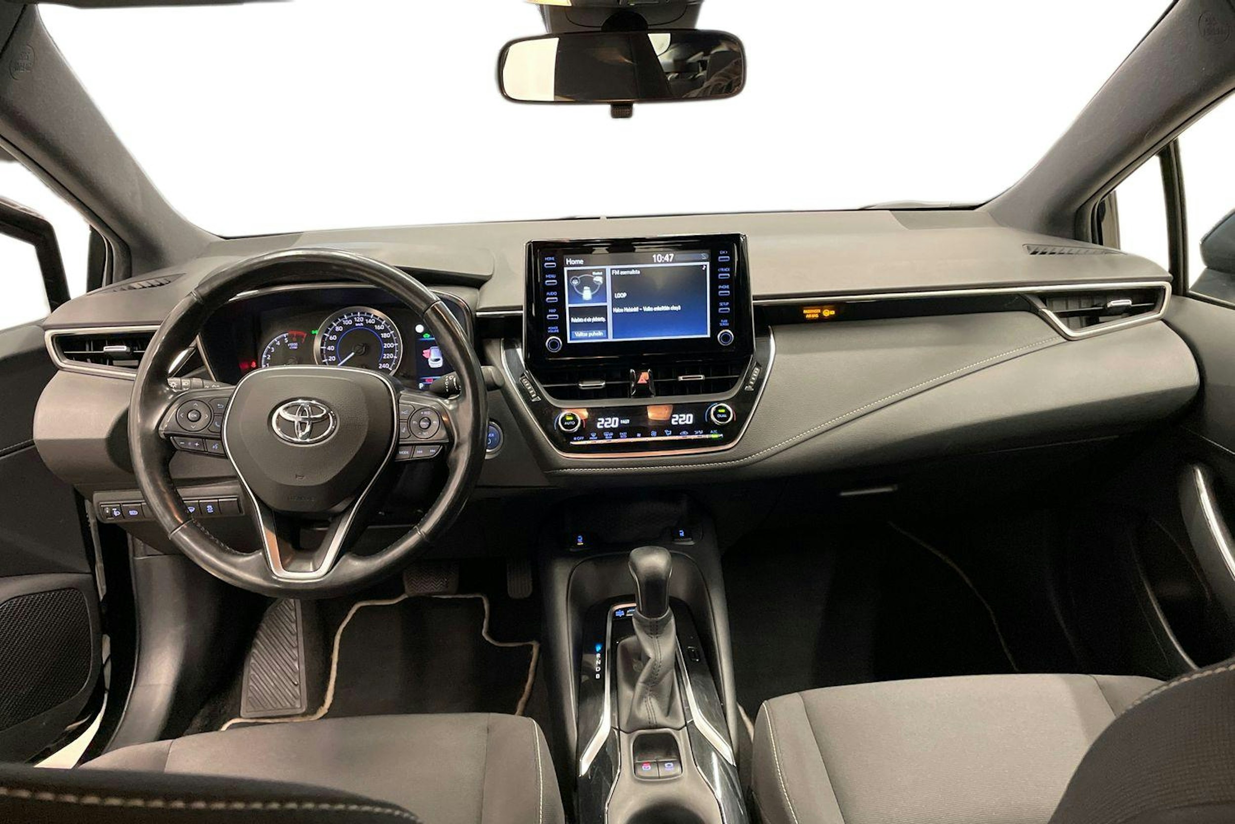 Musta Toyota Corolla 2020 kuva 7.