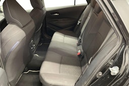 Musta Toyota Corolla 2020 kuva 8.