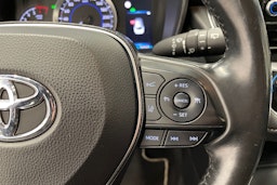 Musta Toyota Corolla 2020 kuva 12.