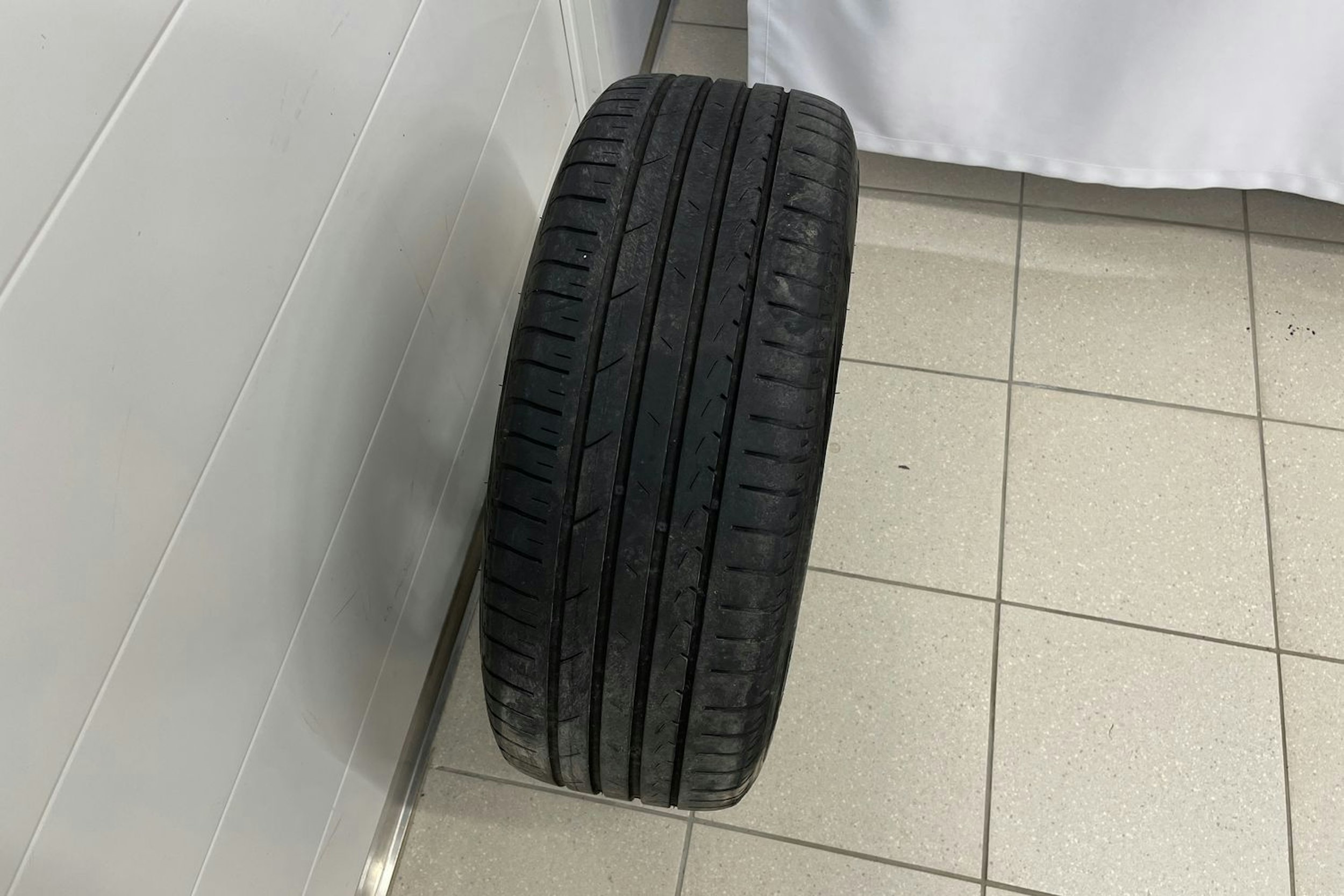 Musta Toyota Corolla 2020 kuva 20.