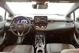 met. vihreä Toyota Corolla 2020 kuva 7.