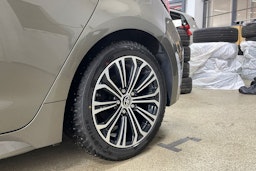 met. vihreä Toyota Corolla 2020 kuva 10.