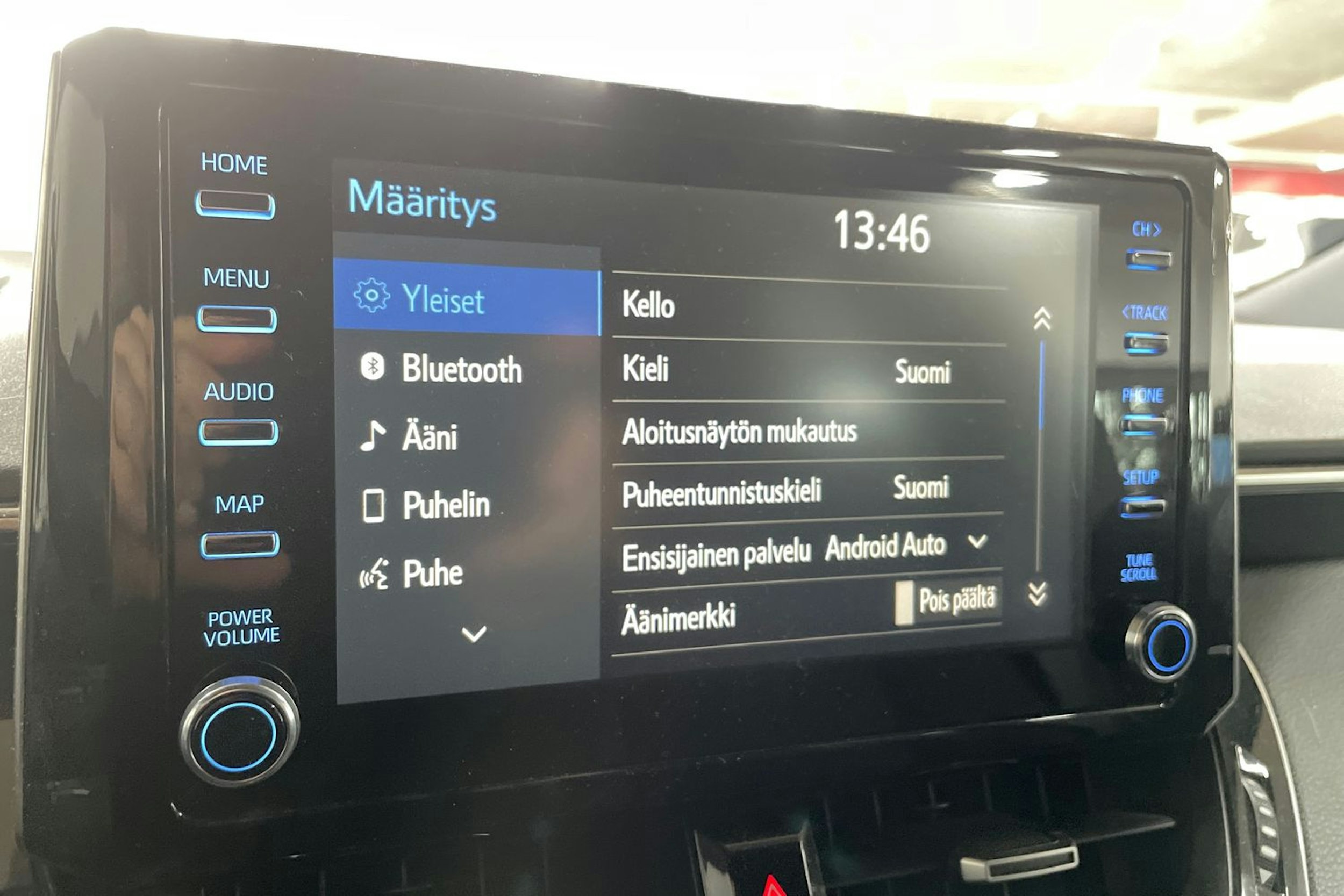 met. vihreä Toyota Corolla 2020 kuva 12.