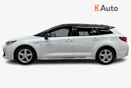 valkoinen Toyota Corolla 2020 kuva 5.