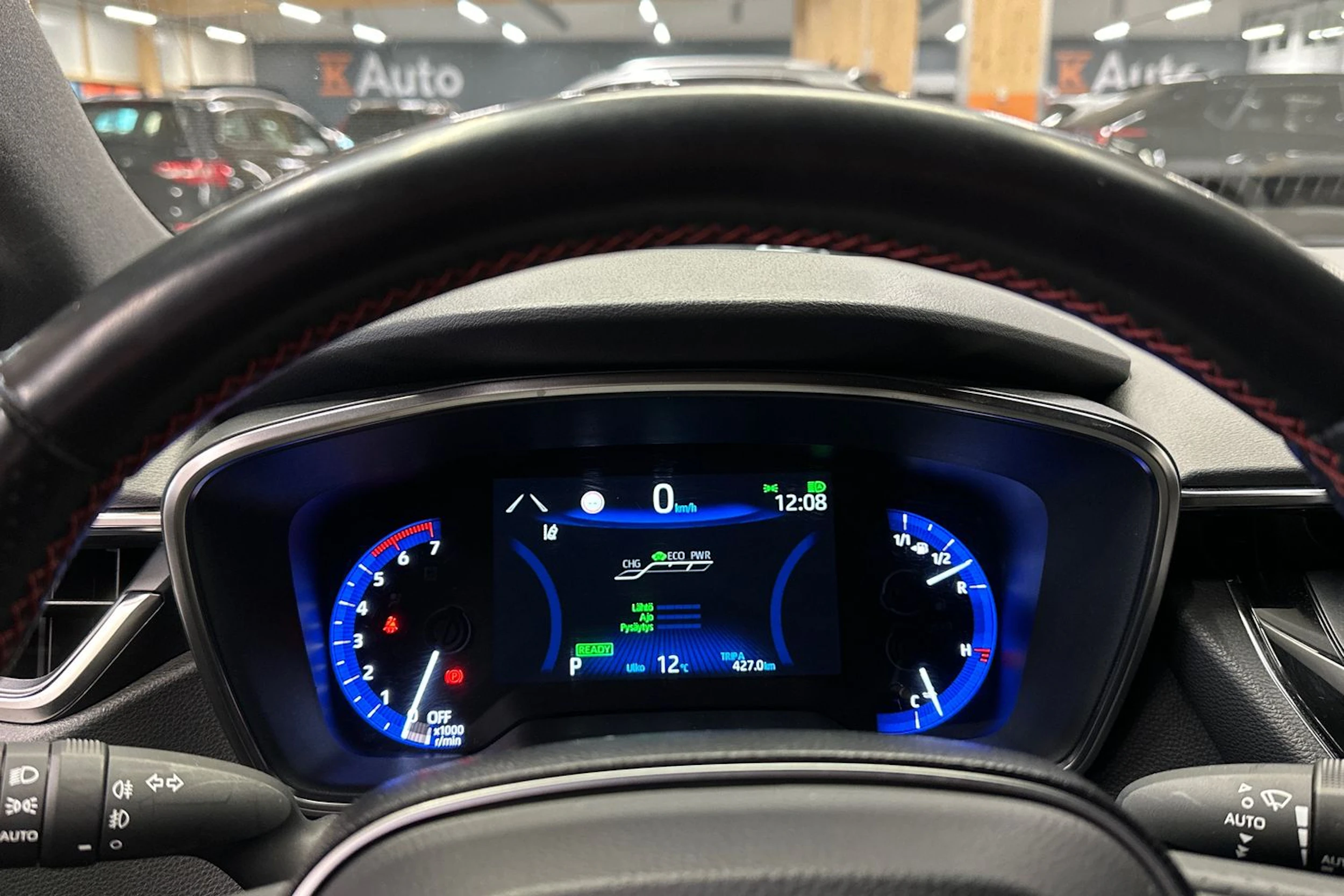 valkoinen Toyota Corolla 2020 kuva 20.