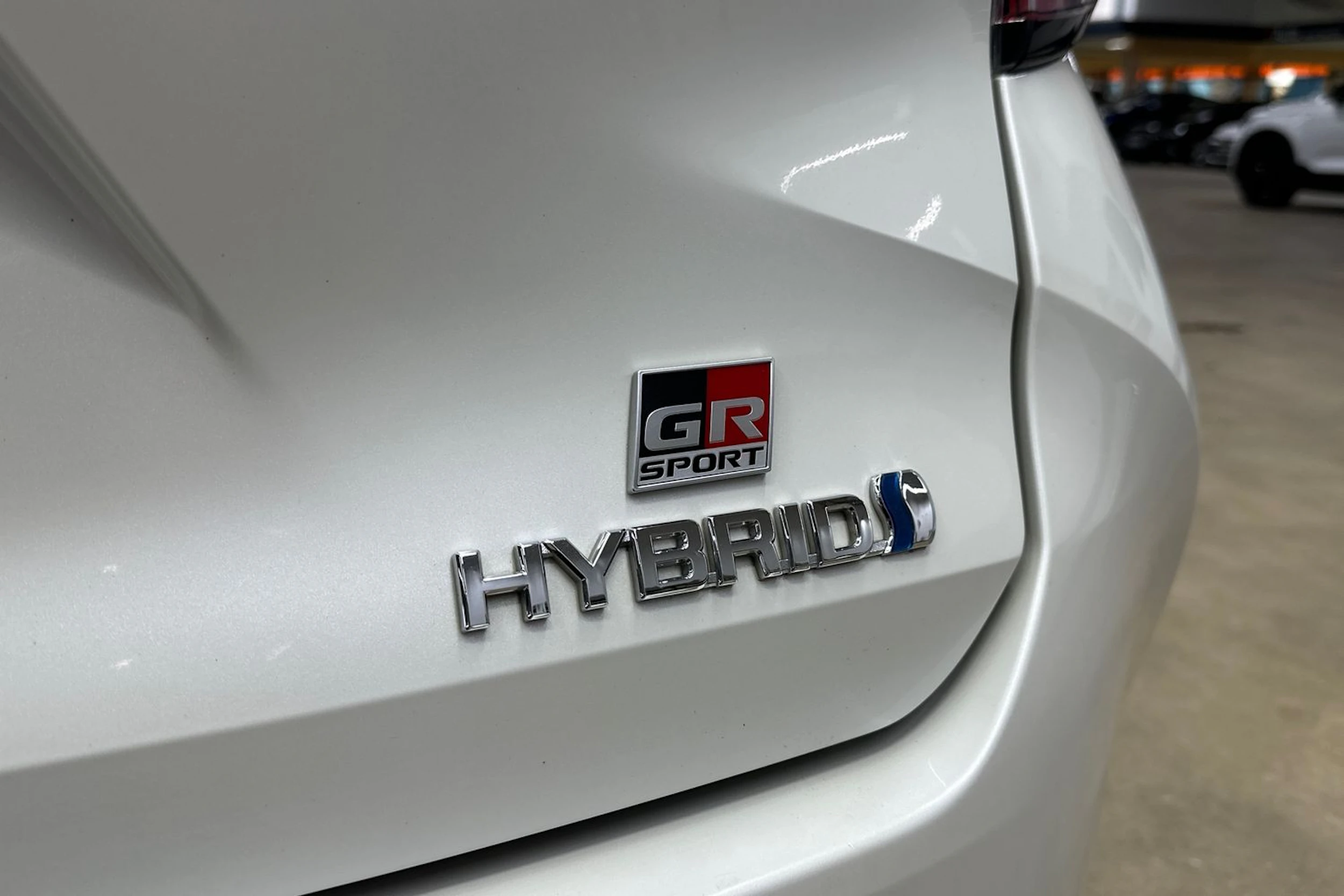 valkoinen Toyota Corolla 2020 kuva 26.
