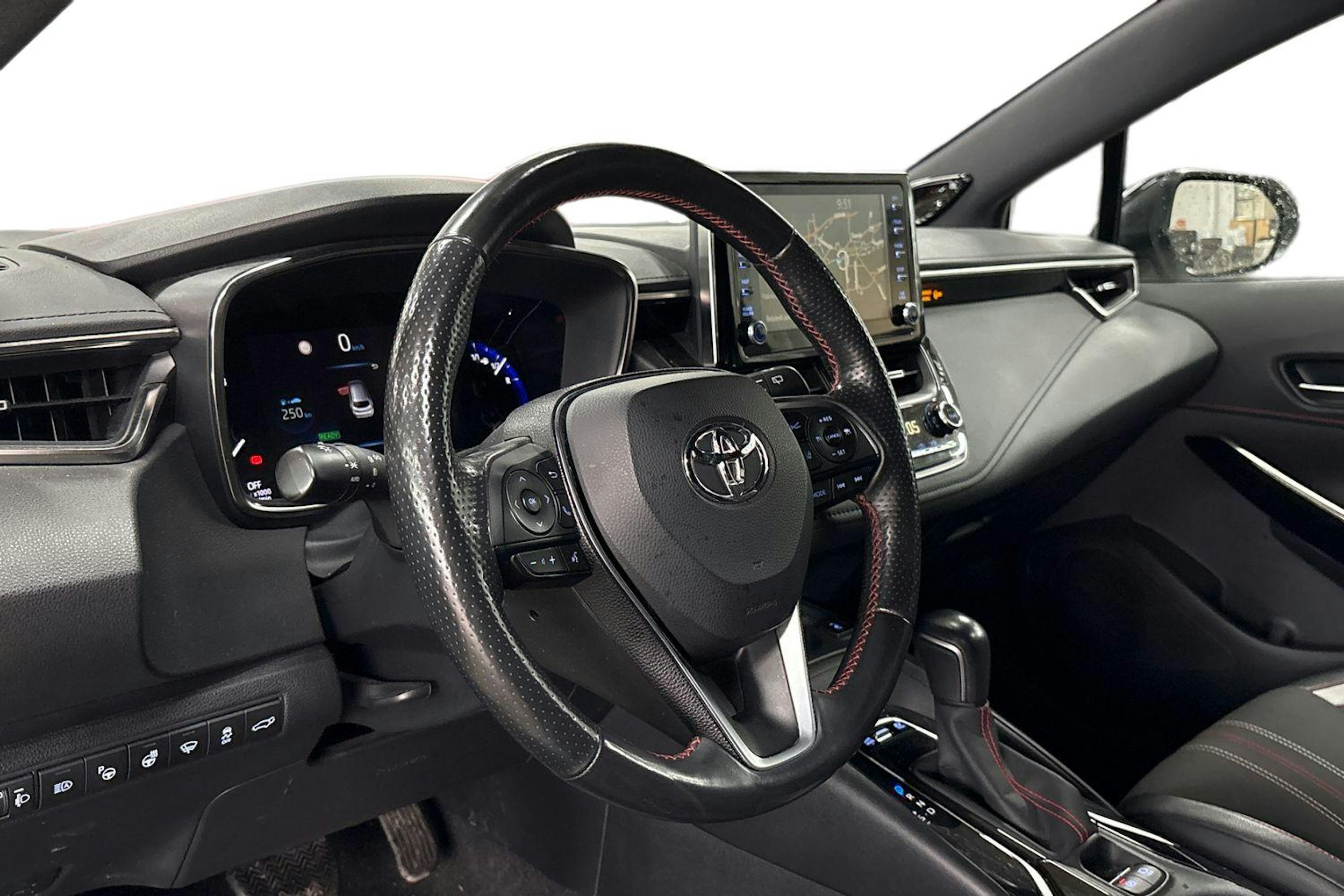 harmaa Toyota Corolla 2020 kuva 3.