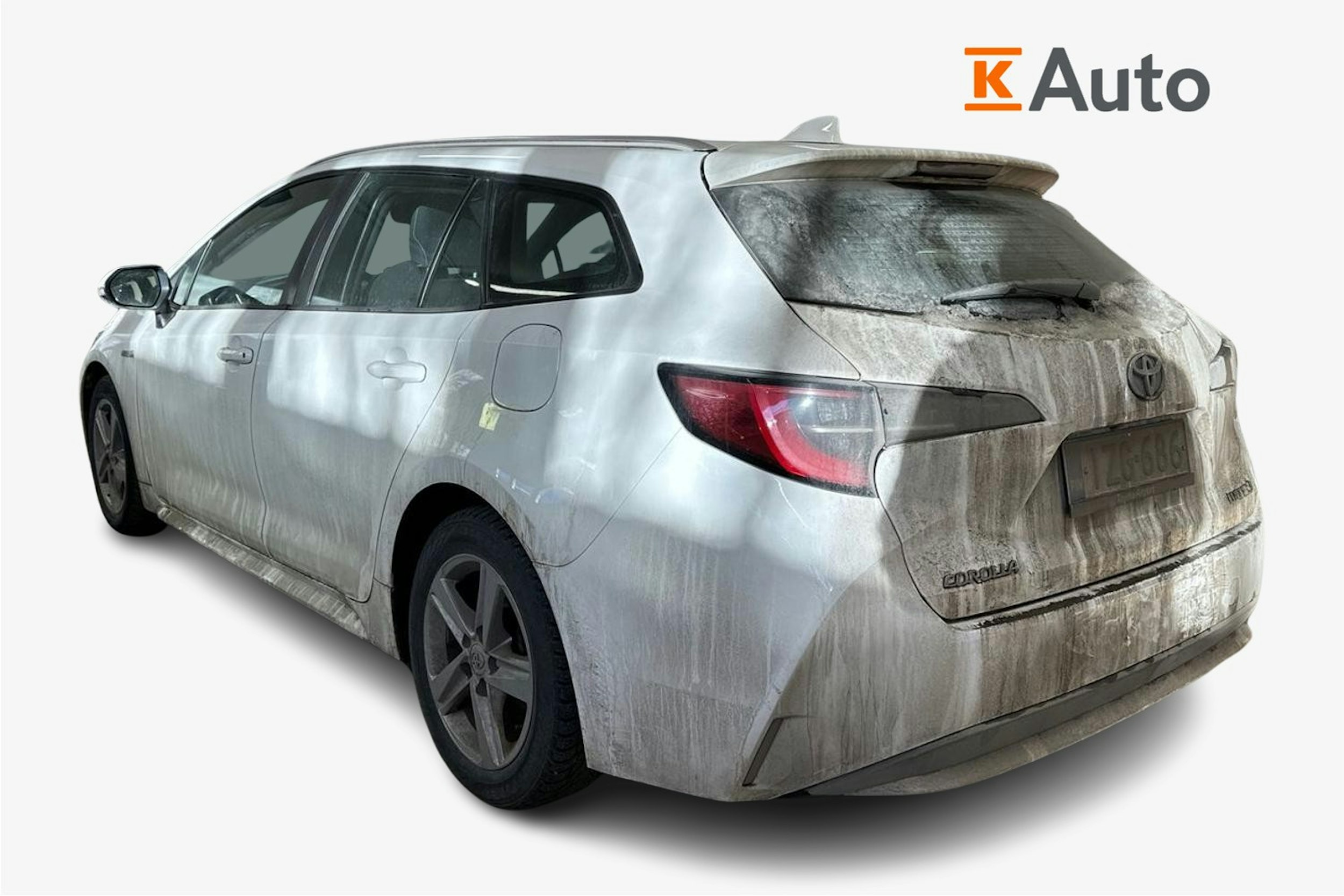 Valkoinen Toyota Corolla 2020 kuva 2.