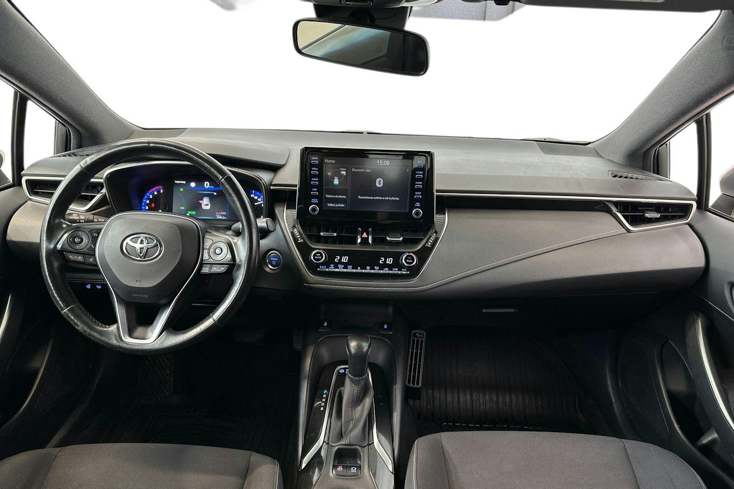 Valkoinen Toyota Corolla 2020 kuva 9.