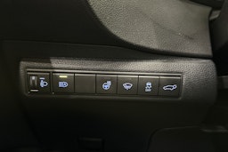 valkoinen Toyota Corolla 2020 kuva 26.