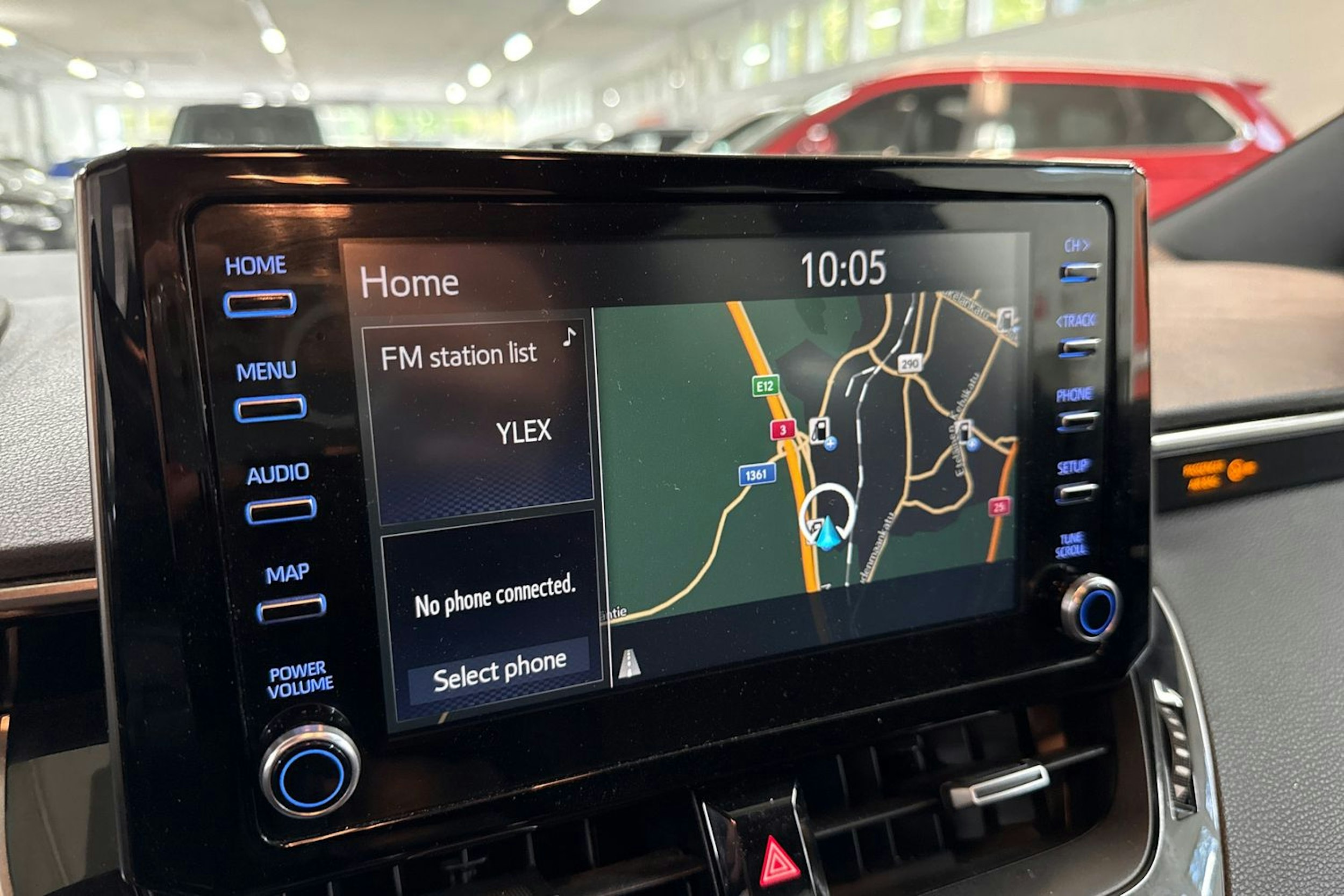 valkoinen Toyota Corolla 2020 kuva 20.