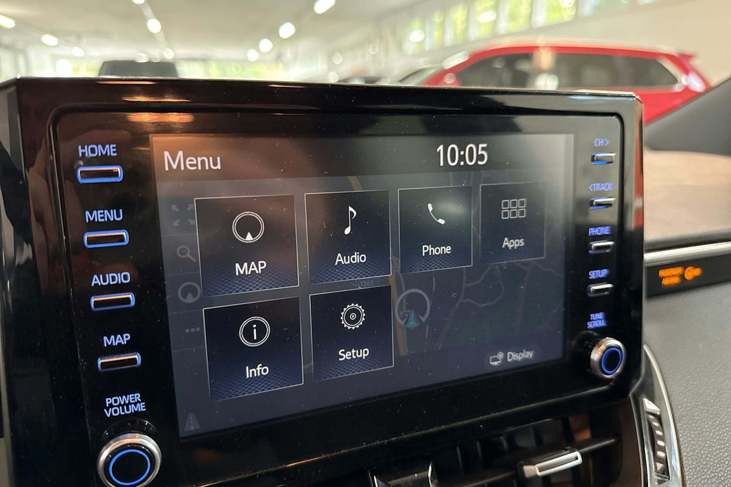 valkoinen Toyota Corolla 2020 kuva 22.