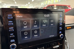 valkoinen Toyota Corolla 2020 kuva 22.