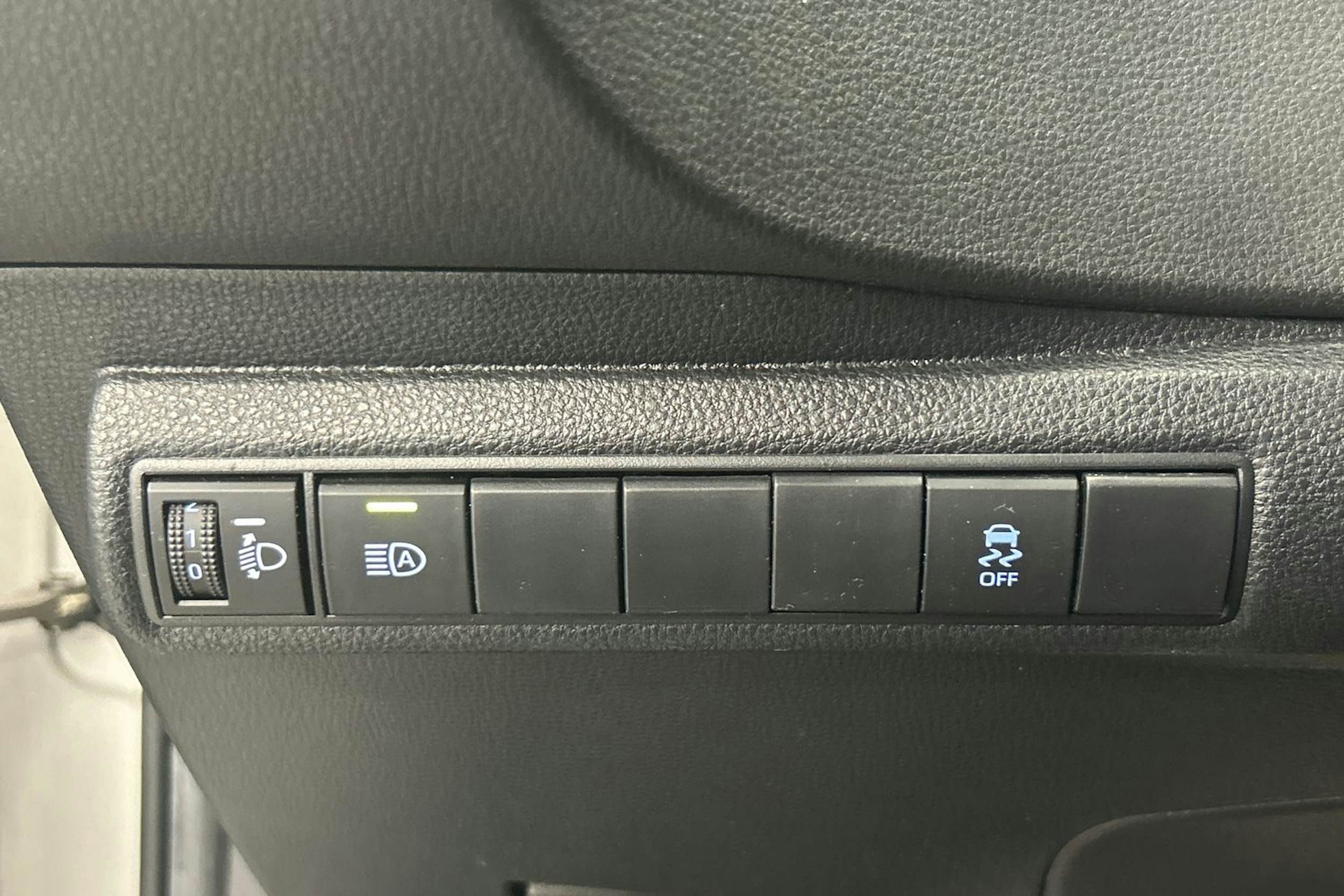 hopea Toyota Corolla 2020 kuva 19.