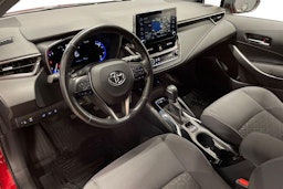 punainen Toyota Corolla 2020 kuva 7.