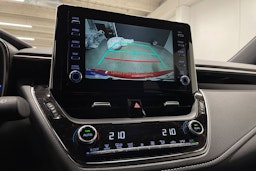 punainen Toyota Corolla 2020 kuva 20.