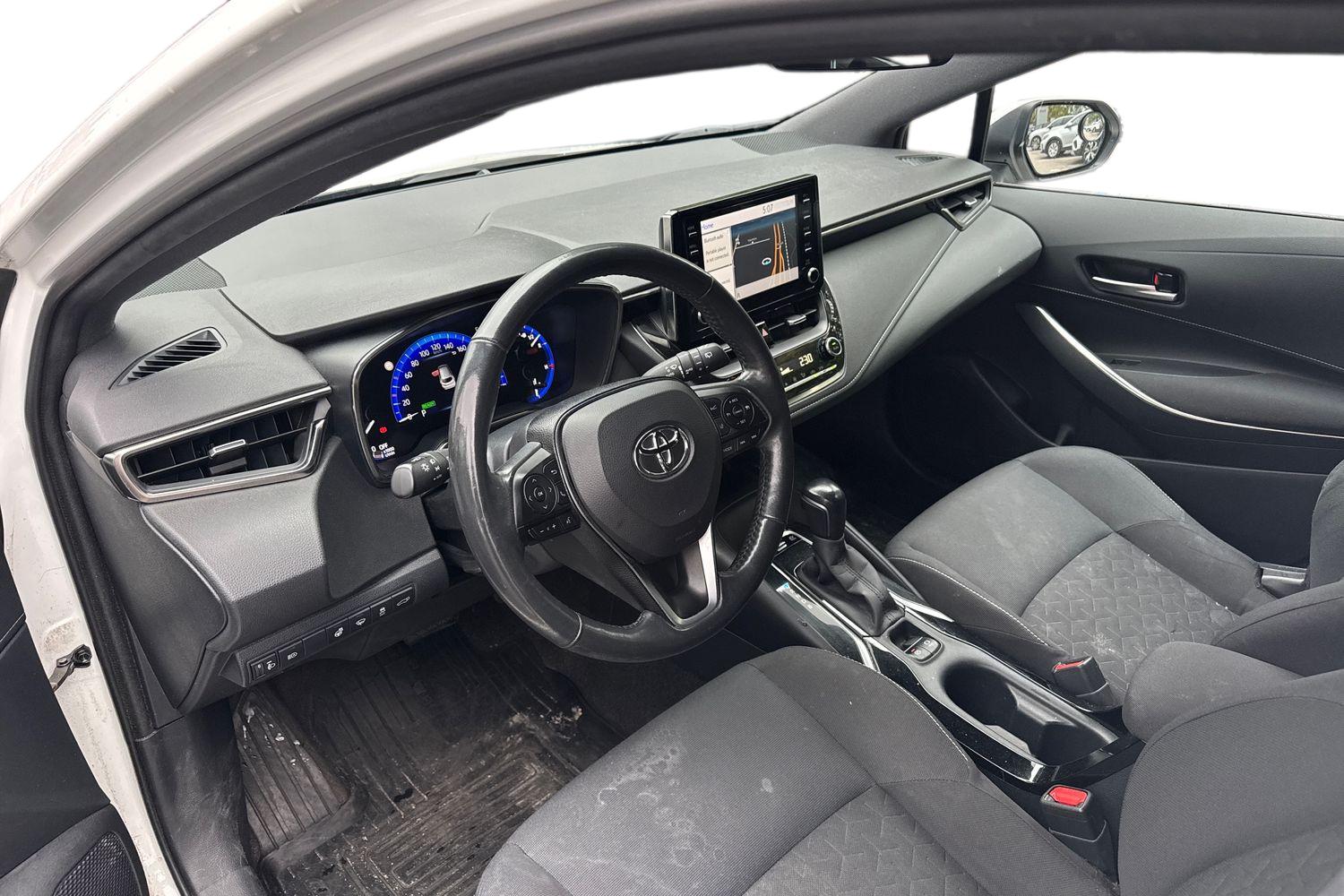 Toyota Corolla 2020, photo 3/3