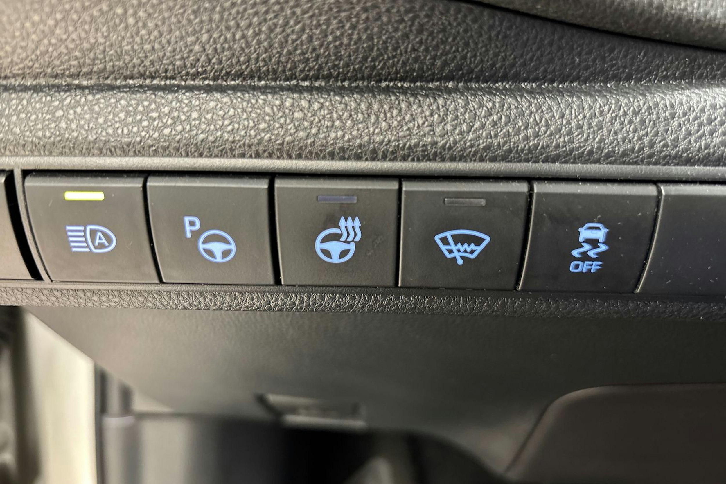 Hopea Toyota Corolla 2020 kuva 24.