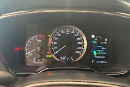 valkoinen Toyota Corolla 2020 kuva 17.
