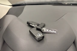 musta Toyota Corolla 2021 kuva 23.