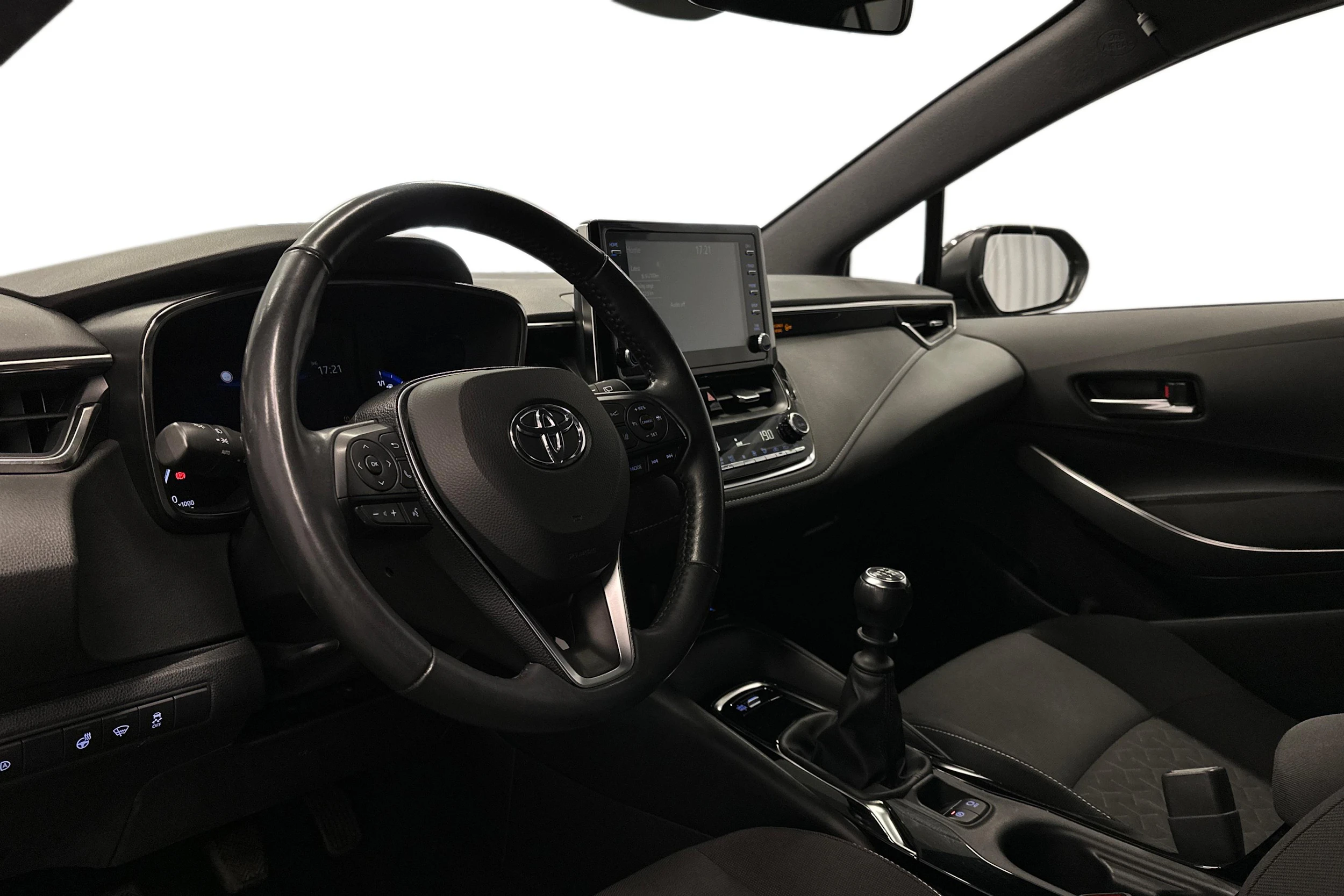 musta Toyota Corolla 2021 kuva 8.