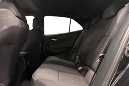 musta Toyota Corolla 2021 kuva 11.