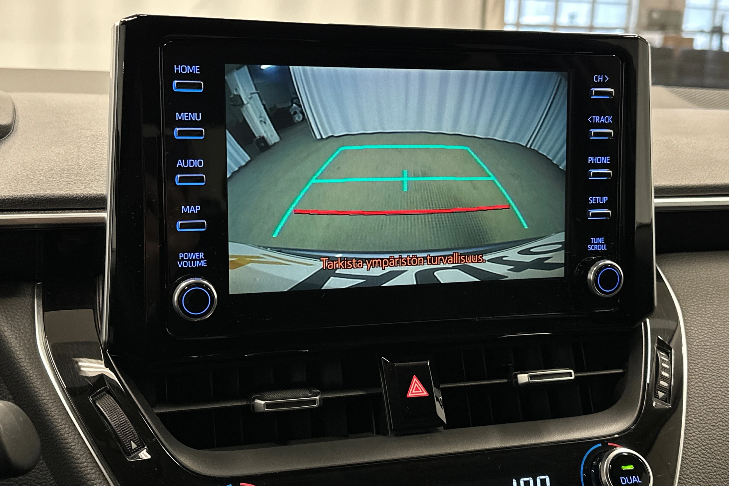 sininen Toyota Corolla 2021 kuva 22.