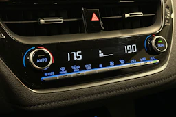 sininen Toyota Corolla 2021 kuva 23.