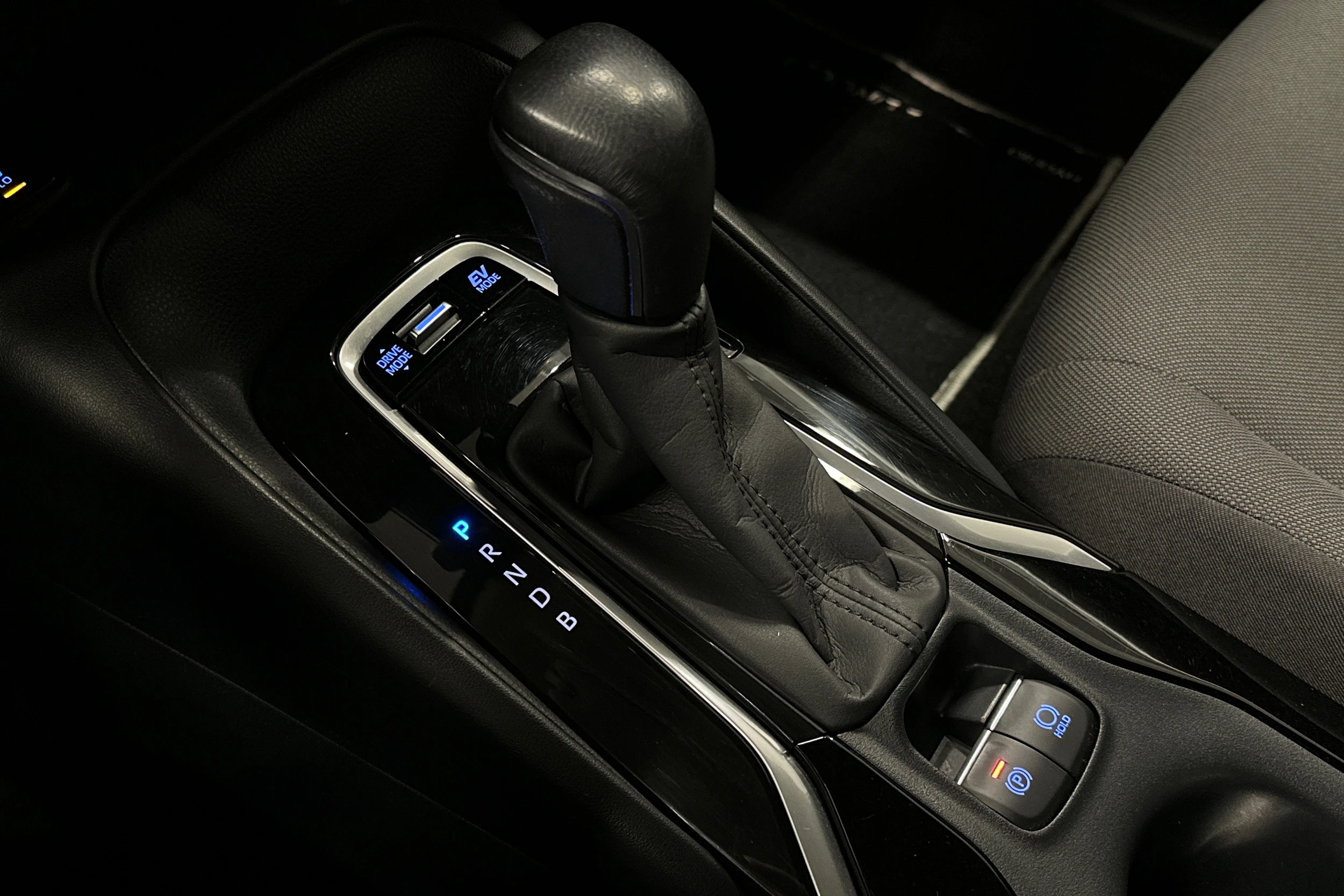 sininen Toyota Corolla 2021 kuva 25.